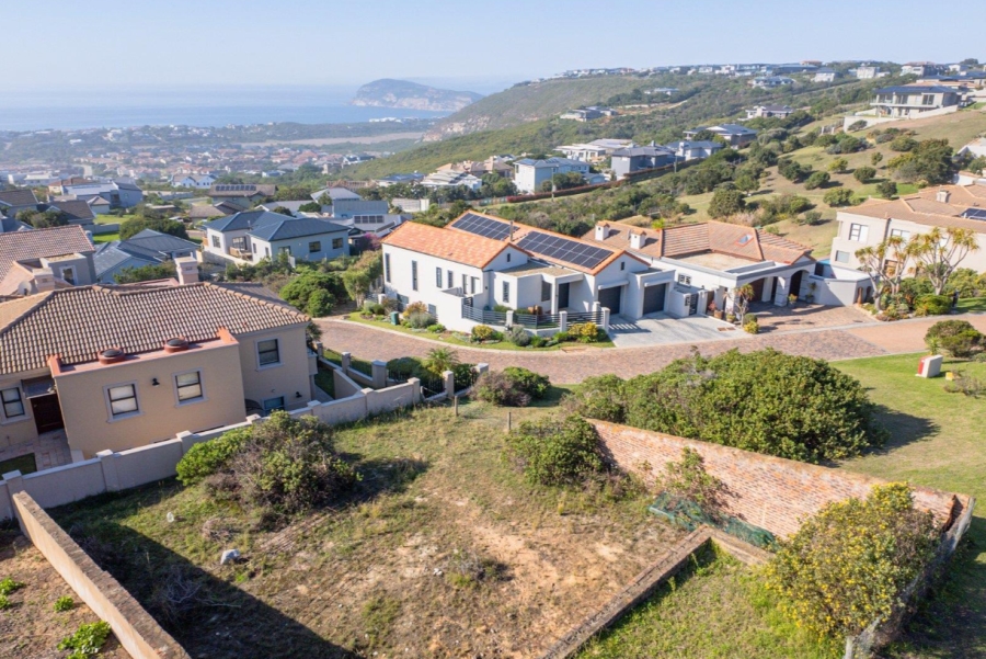 4 Bedroom Property for Sale in Whale Rock Heights Western Cape